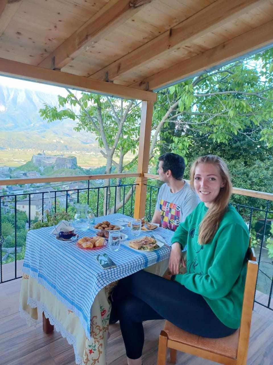 Gjirokastër Guest House Hasko المظهر الخارجي الصورة