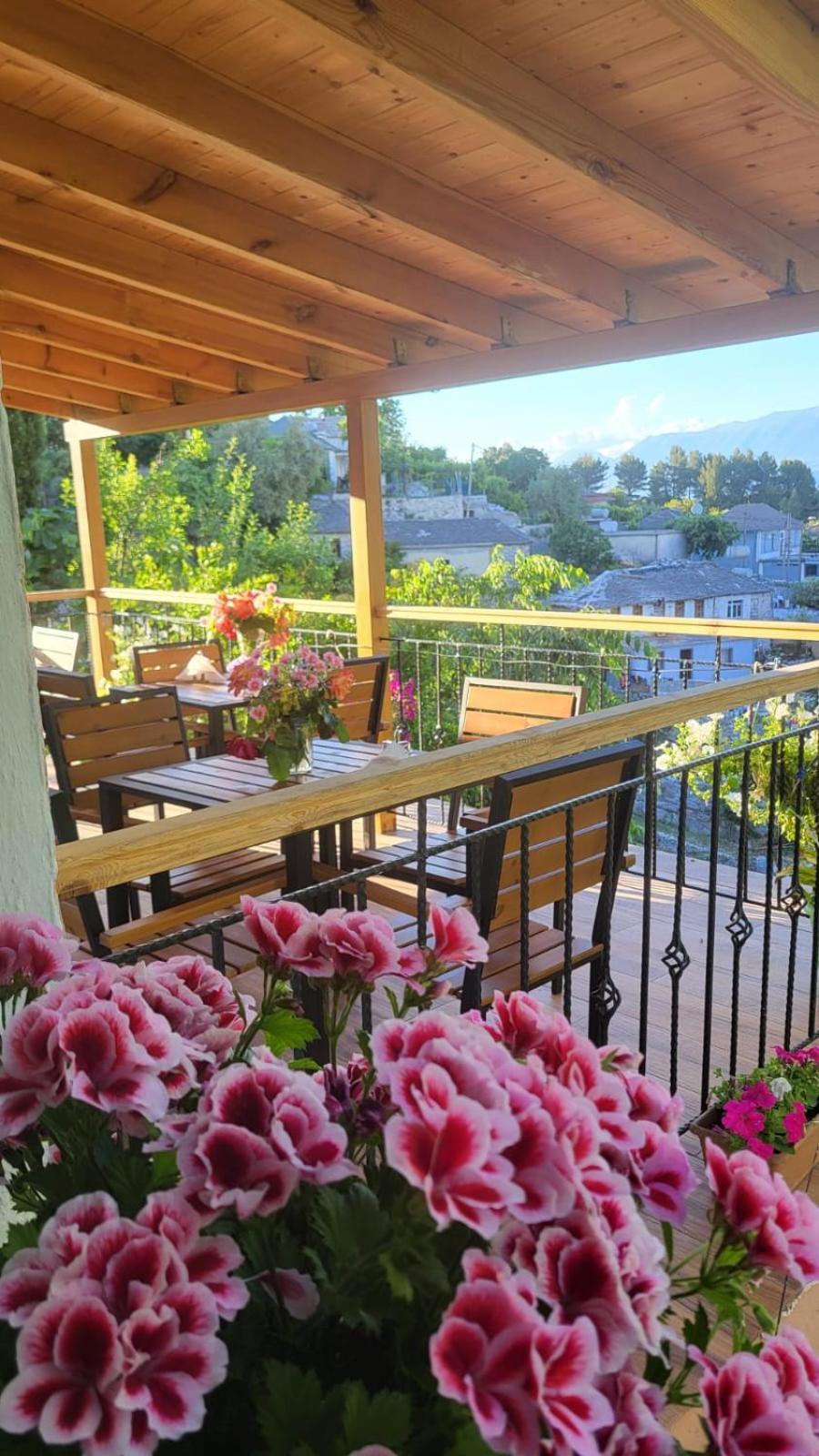 Gjirokastër Guest House Hasko المظهر الخارجي الصورة