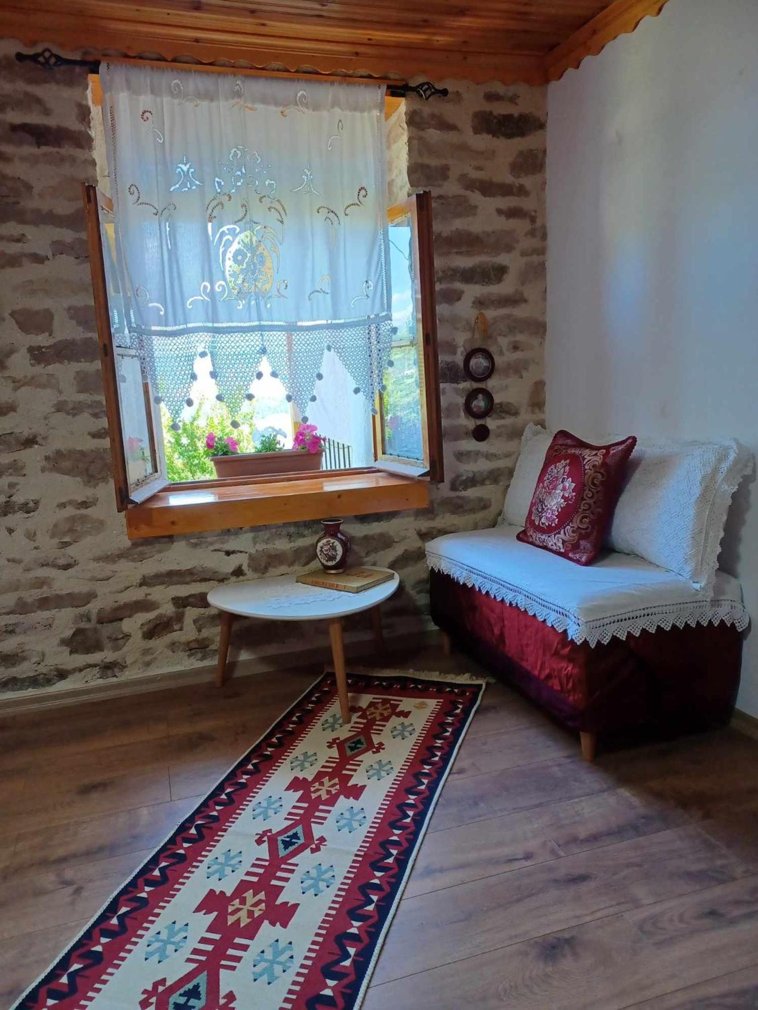 Gjirokastër Guest House Hasko الغرفة الصورة